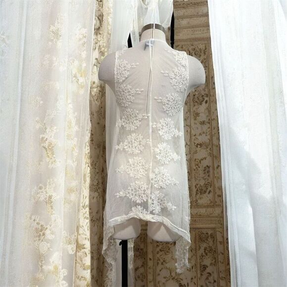 XCVI Cream Lace Sheer Bolero Cardigan Small Ruffle Open Front Vest - Picture 2 of 5